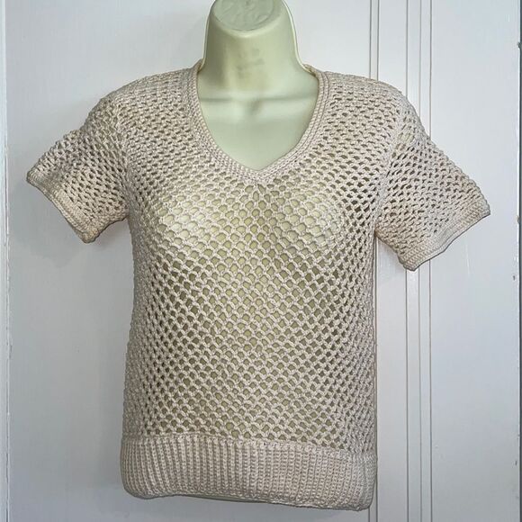 Vintage Sweaters - Vtg 70s cream colored loose crochet knit short sleeved sweater top